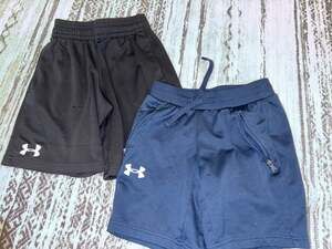 Lot of 2 Under Armour Boys Youth YXS Loose Fit Athletic Shorts Black and Navy